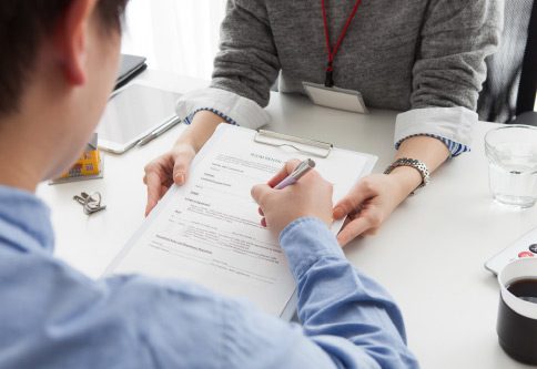 munkavallaloi-szerzodeses-adatok